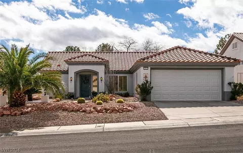 10433 Broom Hill Dr, Las Vegas, NV 89134