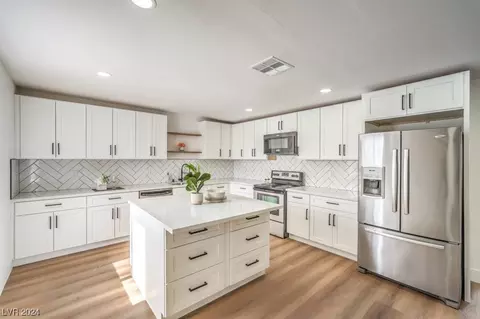 1272 Blankenship Ave, Las Vegas, NV 89106