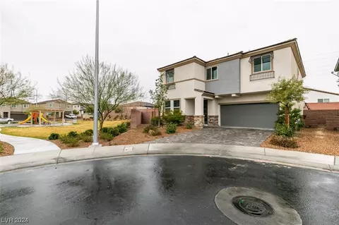 2104 Yumi Ct, North Las Vegas, NV 89081