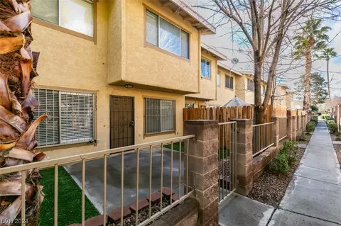 2260 Tall Pine Dr #2260, Las Vegas, NV 89108