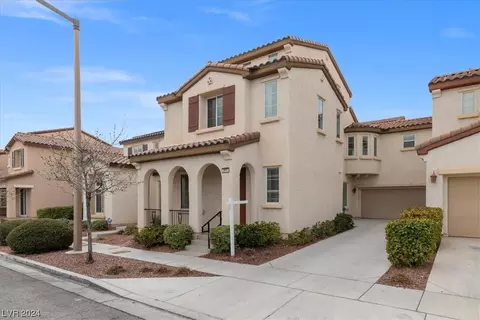 2013 Cape Cod Landing Dr, Las Vegas, NV 89135