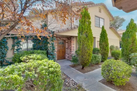 3299 Dawnflower St #D, Las Vegas, NV 89121