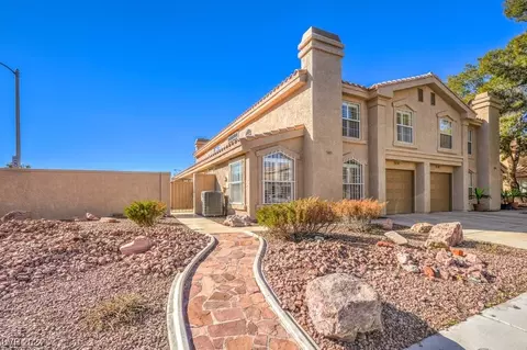2803 Crystal Lantern Dr, Henderson, NV 89074