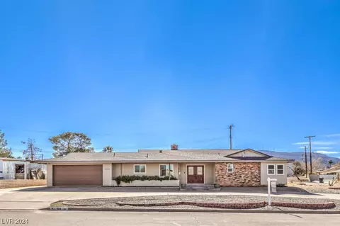 513 E Fairway Rd, Henderson, NV 89015