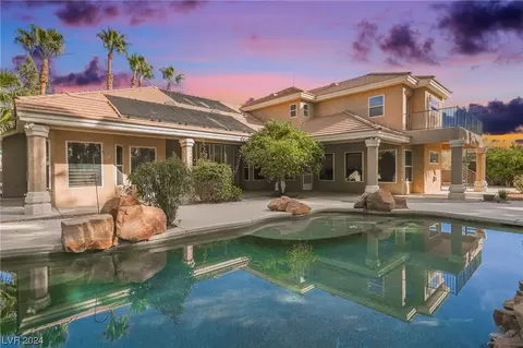 3782 Mahalo Cir, Logandale, NV 89021