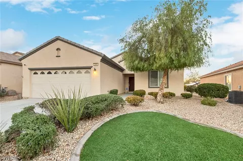 2469 Luminous Stars St, Henderson, NV 89044