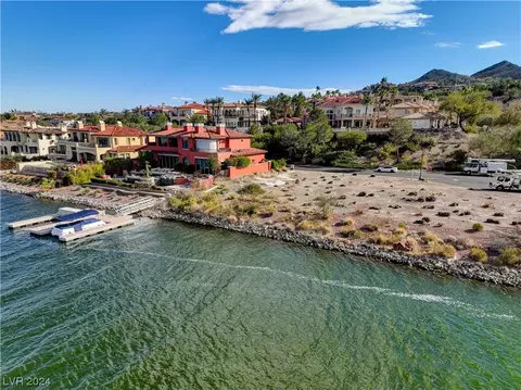 40 Grand Corniche Dr, Henderson, NV 89011
