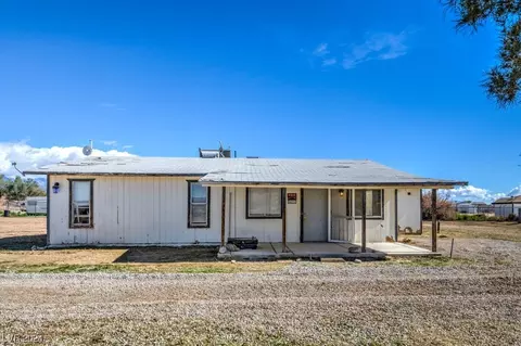 4231 E Kellogg Rd, Pahrump, NV 89061