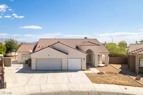 5728 Parrot Pointe Ct, Las Vegas, NV 89130