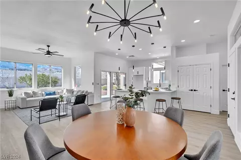 2245 Sun Cliffs St, Las Vegas, NV 89134