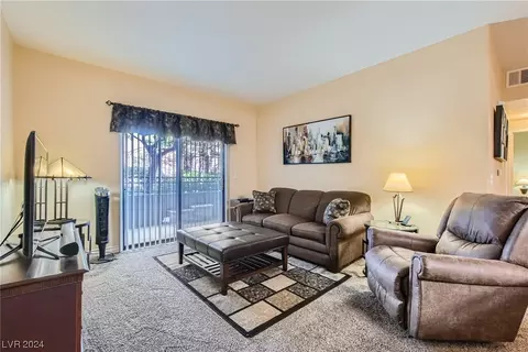 8250 N Grand Canyon Dr #1015, Las Vegas, NV 89166