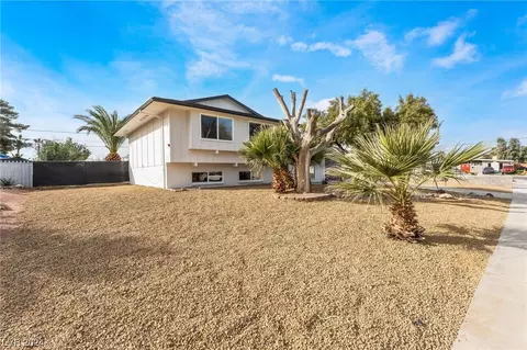 5445 Bentley Ave, Las Vegas, NV 89142