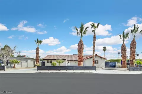 1207 Westlund Dr, Las Vegas, NV 89102