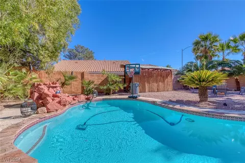 1904 Chavez Ct, North Las Vegas, NV 89031