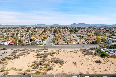 Jones, Las Vegas, NV 89108