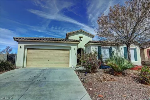 564 E Mazelle Ln, Pahrump, NV 89060