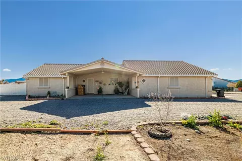 111 Cavalry St, Pahrump, NV 89048