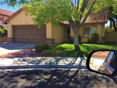 3321 Misty Cove Ct, Las Vegas, NV 89117