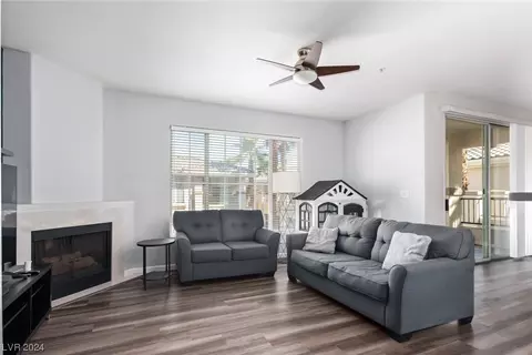 7143 S Durango Dr #303, Las Vegas, NV 89113