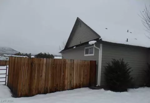 1526 Downs Dr, Minden, NV 89423 photo 4