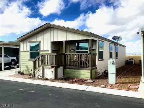 961 Montecito Dr, Pahrump, NV 89048