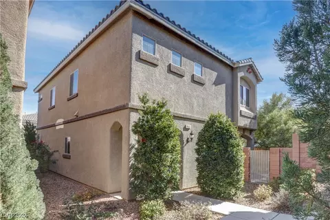 9551 Vega Carpio Ave, Las Vegas, NV 89178