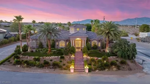 4665 N Chieftain St, Las Vegas, NV 89129
