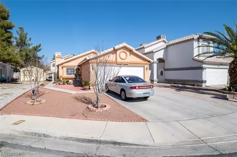 5736 Sandtrap Ct, Las Vegas, NV 89142