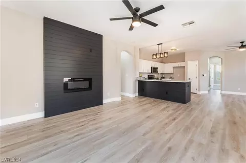5015 Midnight Oil Dr, Las Vegas, NV 89122