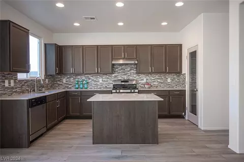 344 Hibiscus Bay Ct, North Las Vegas, NV 89084