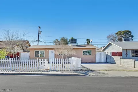 1813 Allen Ave, Henderson, NV 89011