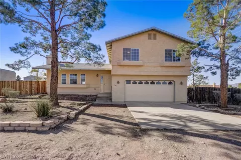 1551 Rocking Horse Dr, Henderson, NV 89002