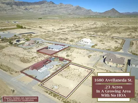 1680 W Avellaneda St, Pahrump, NV 89060