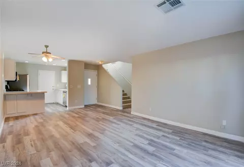3549 Casa Real Way, Las Vegas, NV 89147