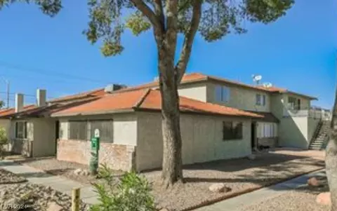 5274 S Maryland Pkwy, Las Vegas, NV 89119