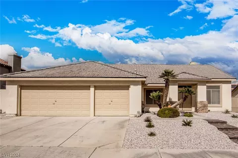 1022 Moorpoint Dr, North Las Vegas, NV 89031