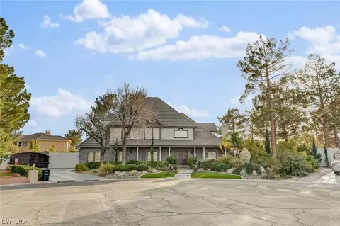 1941 Ski Slope Cir, Las Vegas, NV 89117