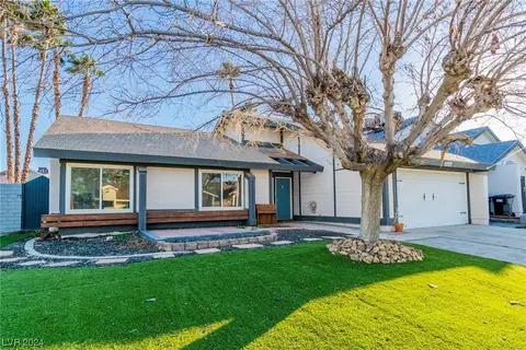 6555 Banbridge Dr, Las Vegas, NV 89103