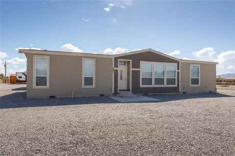 221 E Bonita Ave, Pahrump, NV 89060