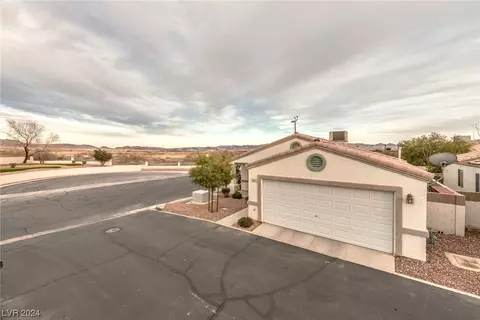 5191 Midnight Oil Dr, Las Vegas, NV 89122