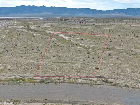 9150 S Josephine St, Pahrump, NV 89048