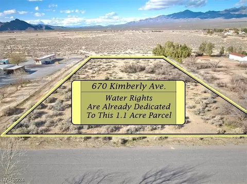670 Kimberly Ave, Pahrump, NV 89060