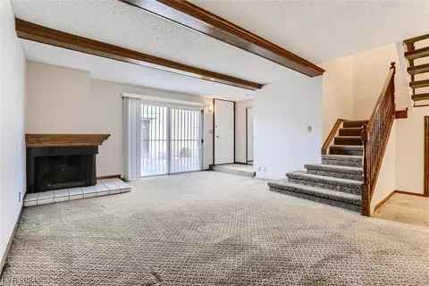 578 Willow Green Dr #0, Las Vegas, NV 89169