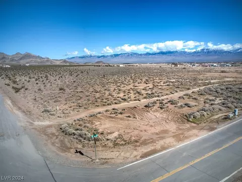 151 S Warren St, Pahrump, NV 89048