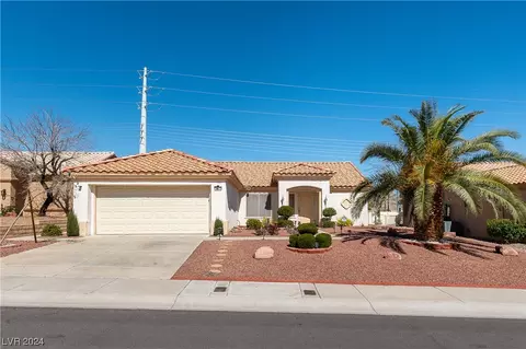 10420 Villa Ridge Dr, Las Vegas, NV 89134