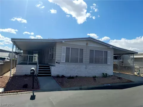 5067 Royal Dr, Las Vegas, NV 89103