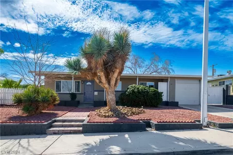 3101 Piedmont Ave, Las Vegas, NV 89102
