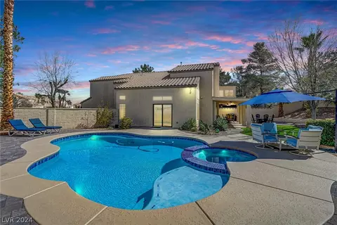 3001 Anchor Chain Dr, Las Vegas, NV 89128