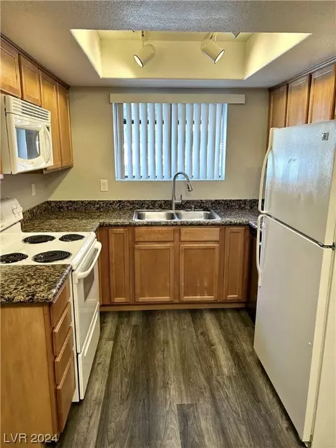7200 Pirates Cove Rd #1075, Las Vegas, NV 89145