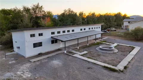 1051 Dyer Rd, Pahrump, NV 89048